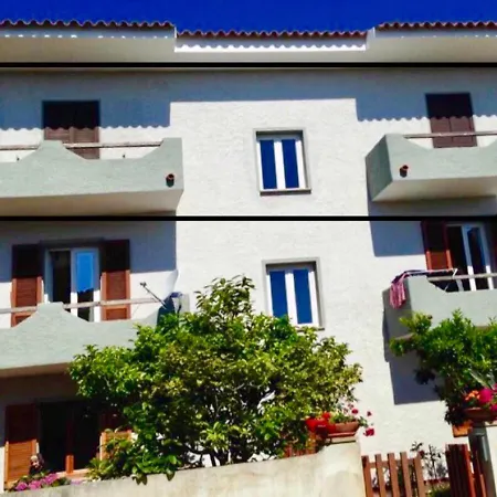 Sarena Apartment Santa Teresa Gallura Exterior photo